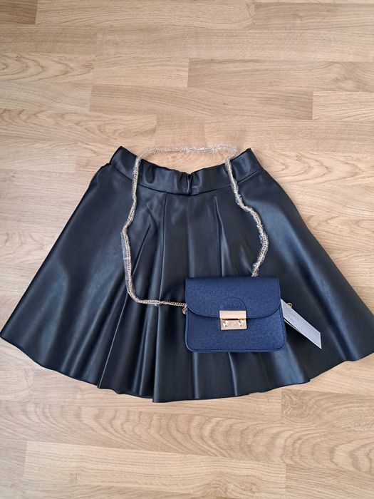 Разпродажба на поли на различни цени