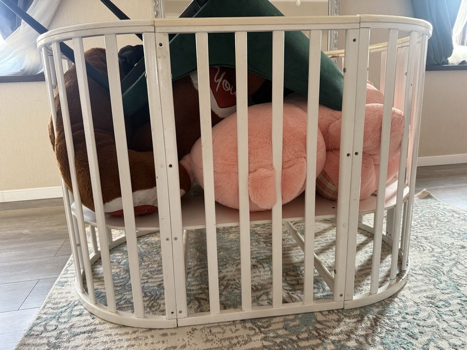 Кровать,манеж доя ребенка