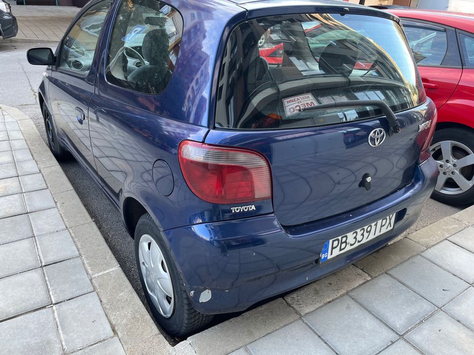 Тойота Ярис, 2000г.