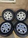 Jante Roti complecte 235 65 17 Freelander 2 stare foarte buna iarna