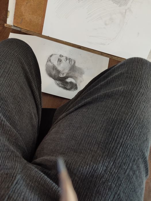 Поръчкови портрети с графит на размер 35/50