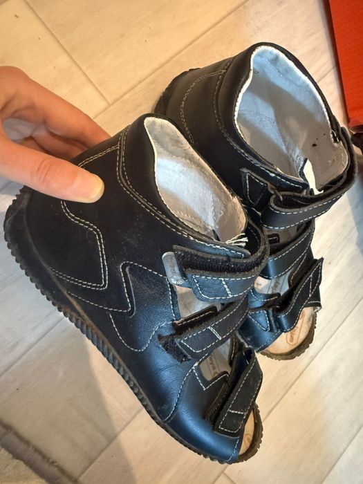 Ортопедиялық аяқ киім сатылады/ ортопедический обувь