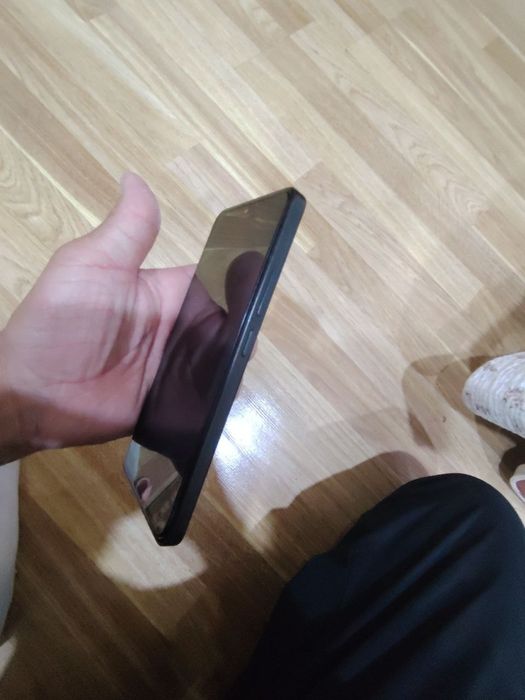 Redmi not 13 8 256 gb sotiladi