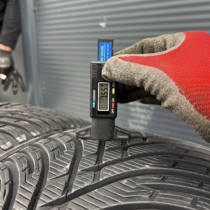 4 Anvelope iarna 225 40 18 Kleber