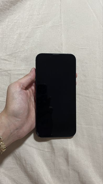 Vand iPhone 13 128gb