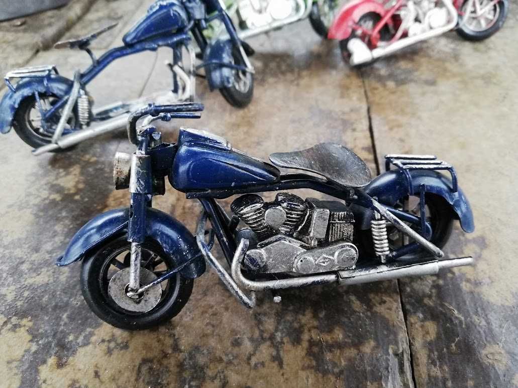 vand machete motocicleta din metal hand made