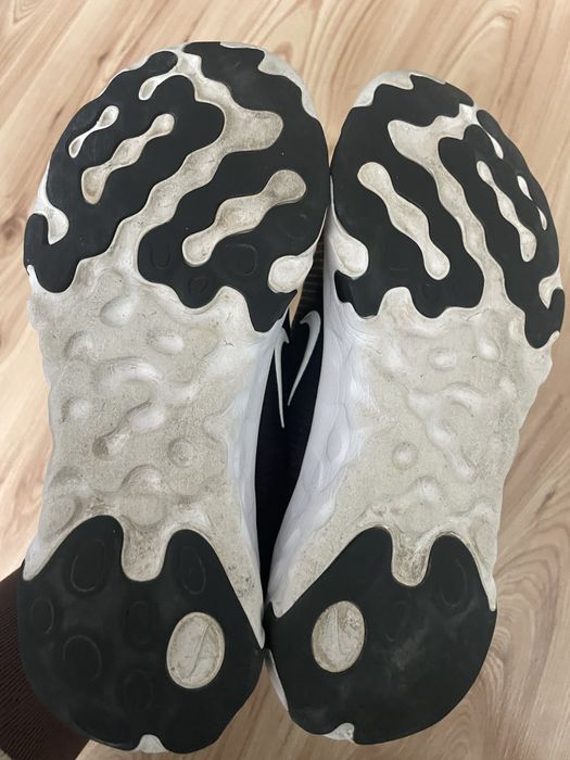 NIKE Renew/дамски маратонки 39