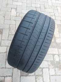 O bucată 325/315/285 35/30 ZR22 vară - una Pirelli P Zero