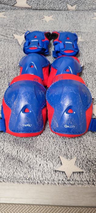 2 seturi de cotiere pentru copii