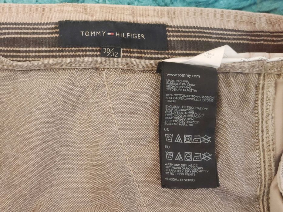 Pantaloni Tommy Hilfiger - Authentic Chino