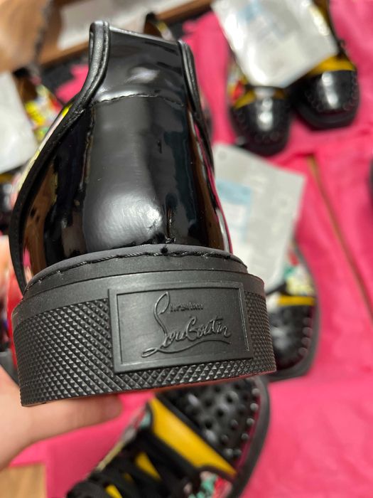 #LIVRARE GRATUITĂ# Adidasi/sneakers/pantofi Christian Louboutin Rantus