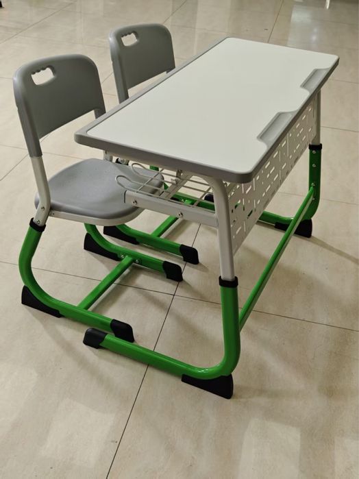 Парта школьная двухместная в комплекте