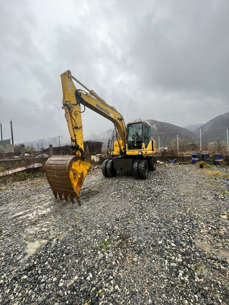 Komatsu pw 140 an 2008