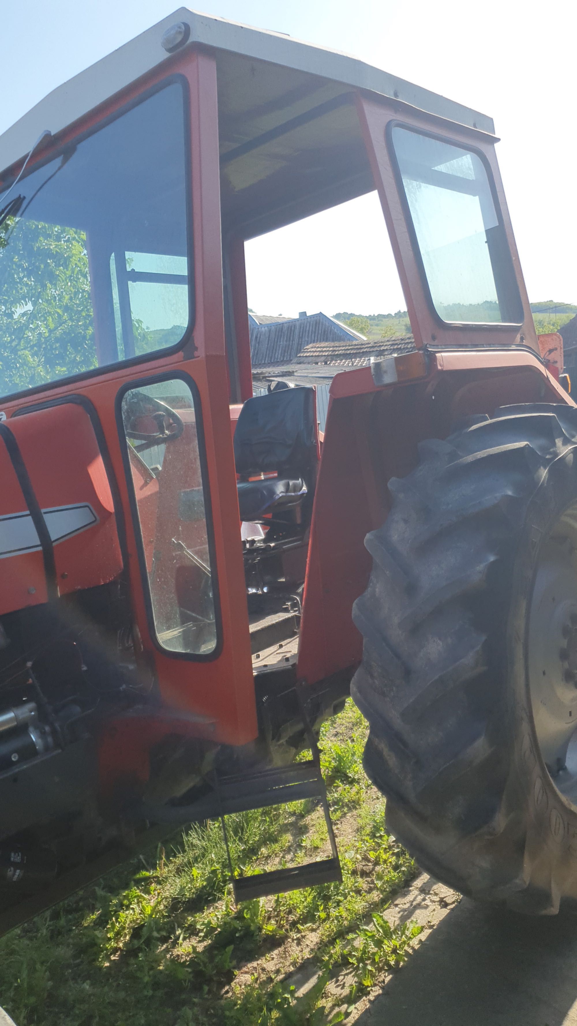 Vand tractor Massey Ferguson 4x4