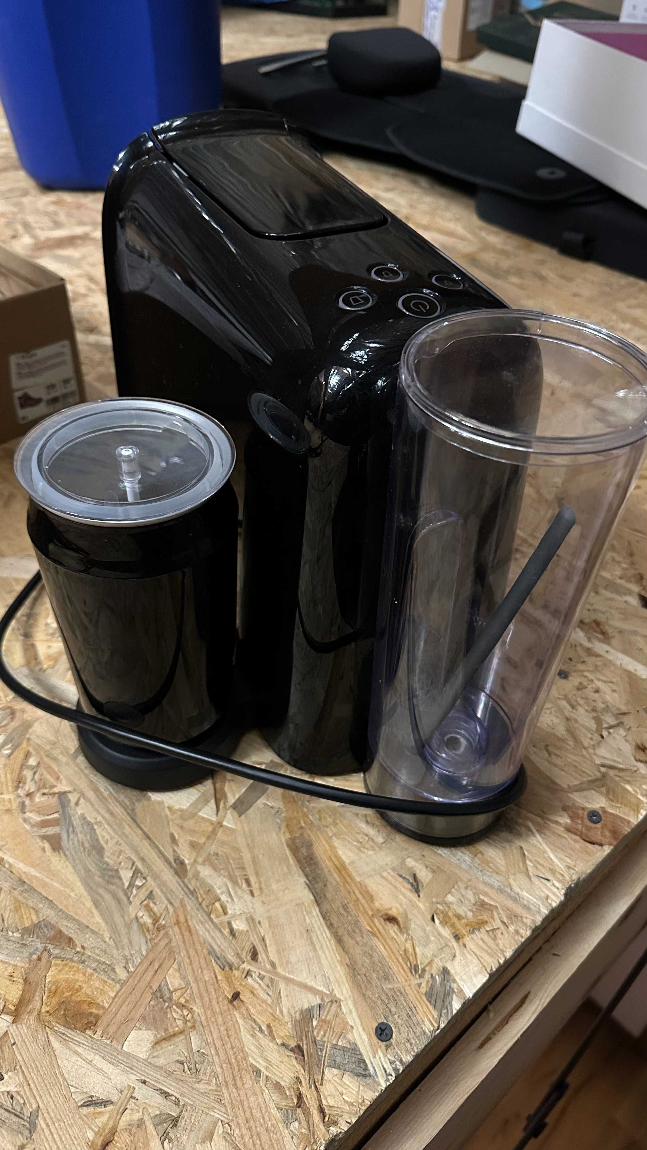 L'OR Barista
Aparat de cafea automat cu capsule