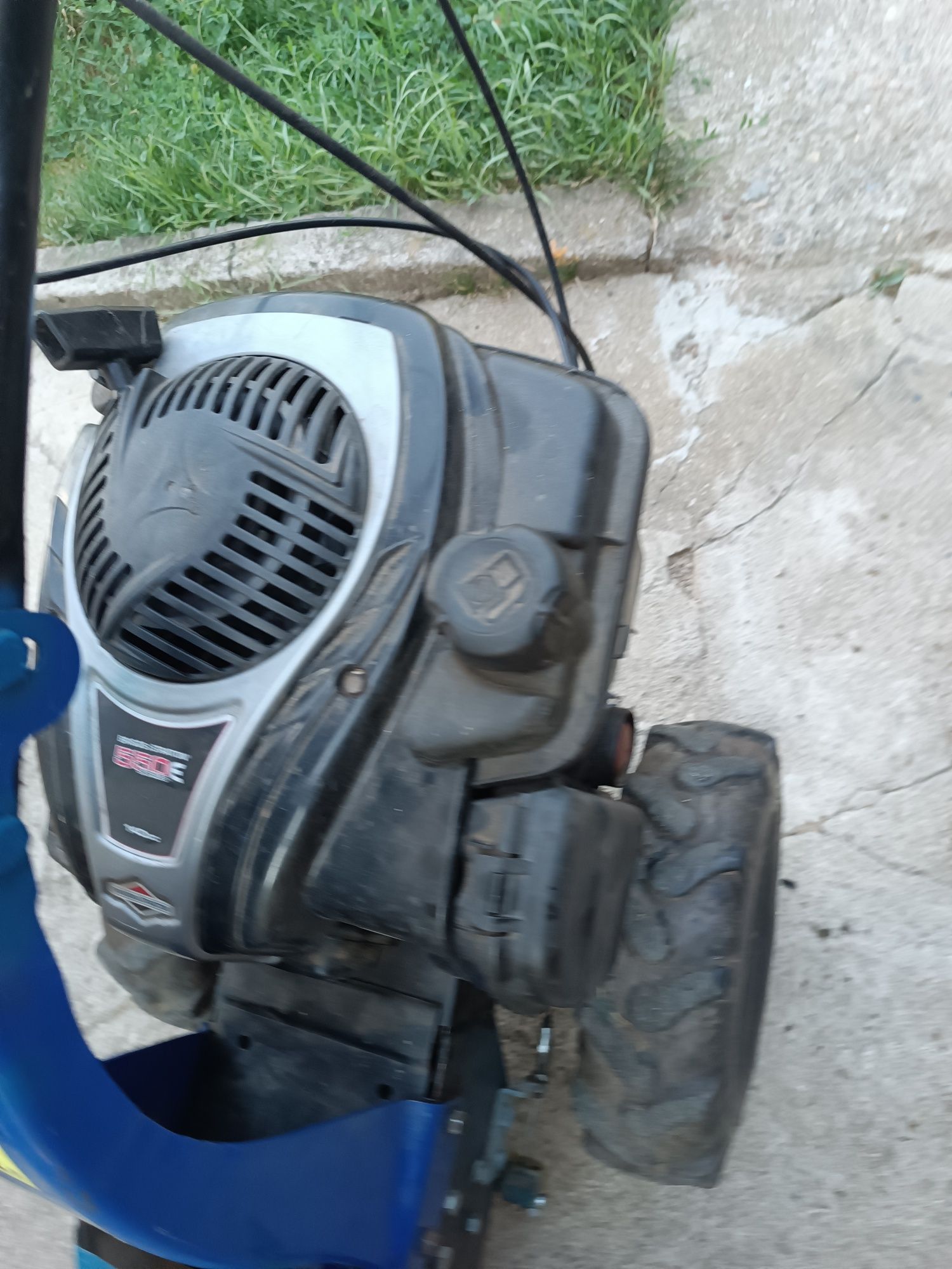 Продавам  косачка