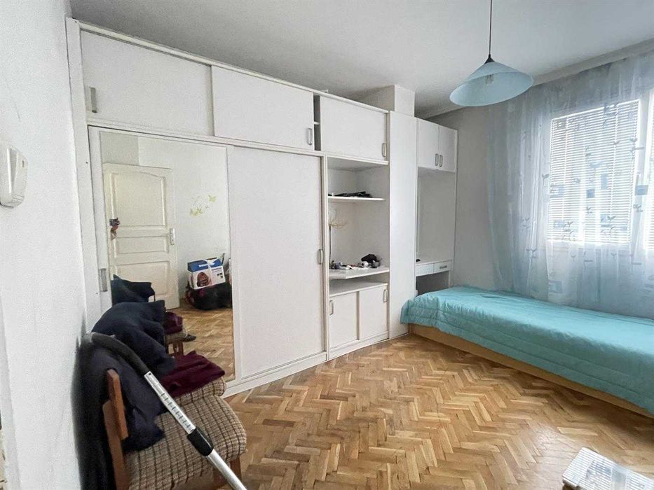 Продава се Тристаен апартамент в Габрово, Център - 88 кв.м за 736 €/кв.м - Снимка #1