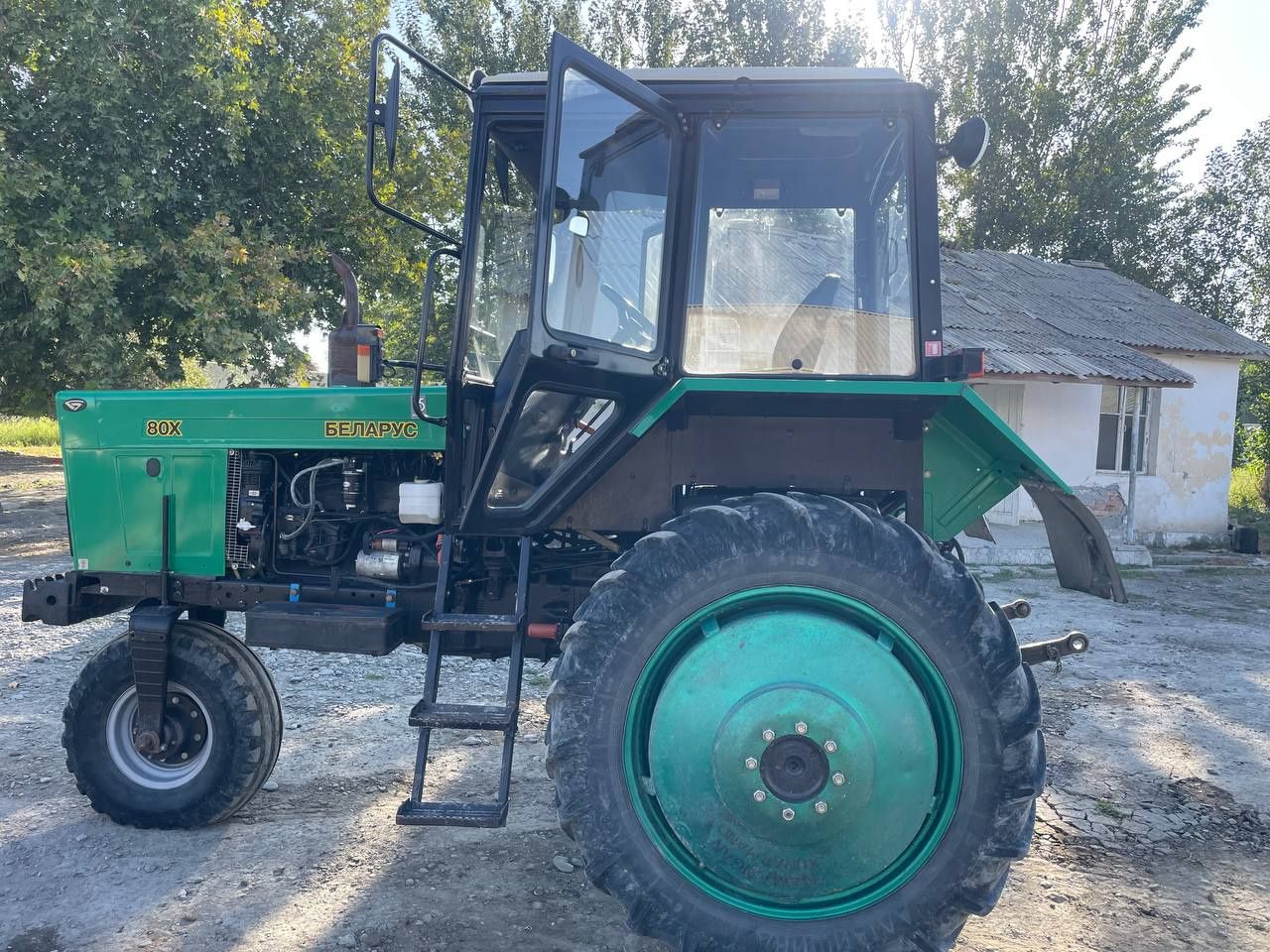 Belarus mtz 80X 2021yili