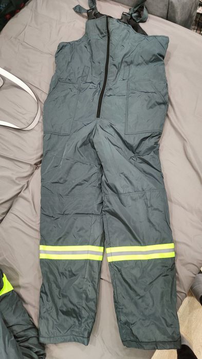 Продам новую зимнюю спецодежду 56-58-60 разм