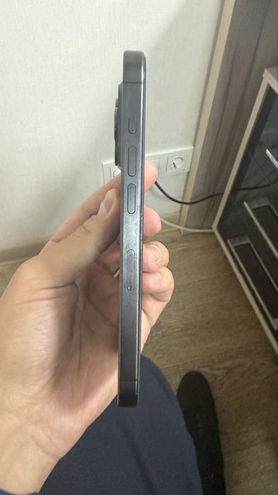 Продам Iphone 15 Pro 128Gb, 89% батарейка
