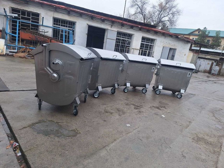 Мусорный бак 1100л Металичски