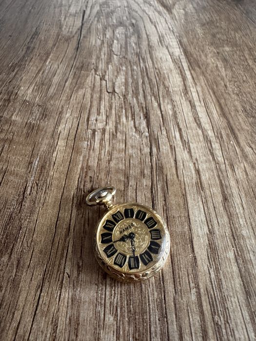 Ceas de buzunar auriu