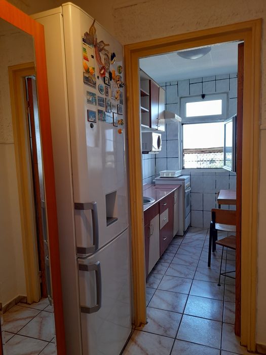 Inchiriez apartament 2 camere