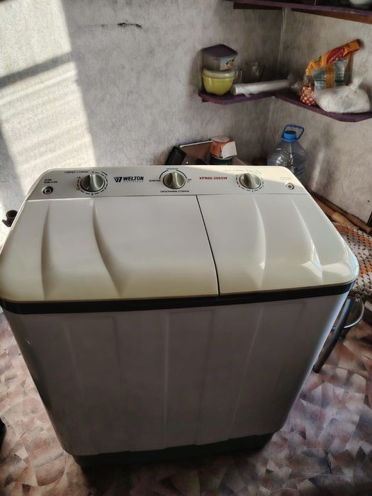 Продам стиральную машинку