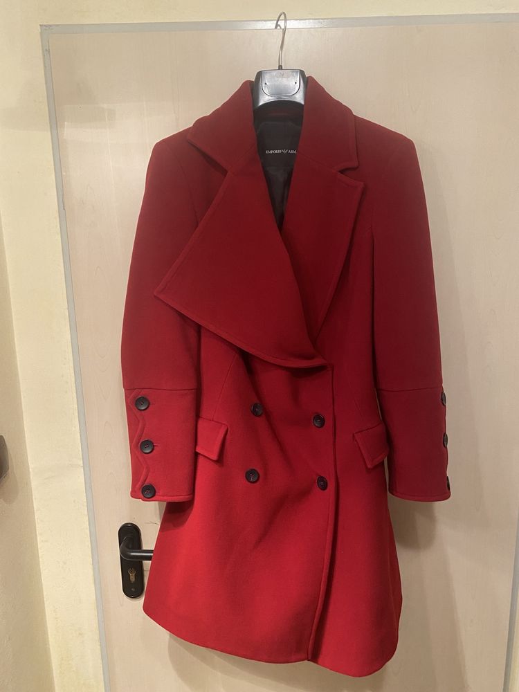 Ново дамско палто Emporio Armani