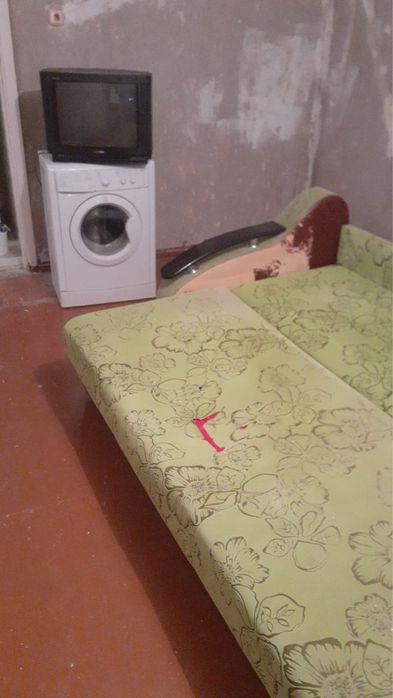 Продам диван дешево