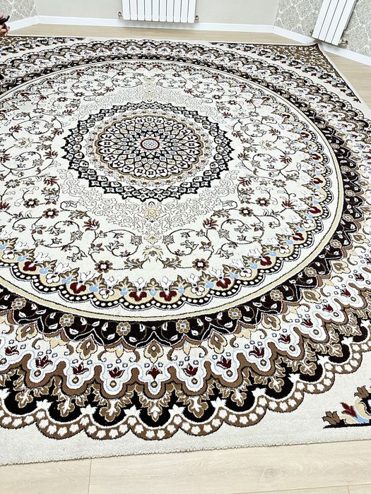 Ковер в хорошем состоянии 4х4