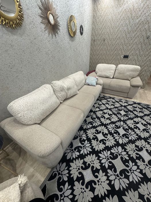 Хороший диван и софа почти даром