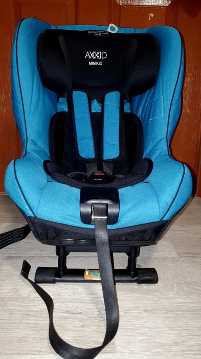 Детско столче да кола AXKiD Minikid 0-25kg