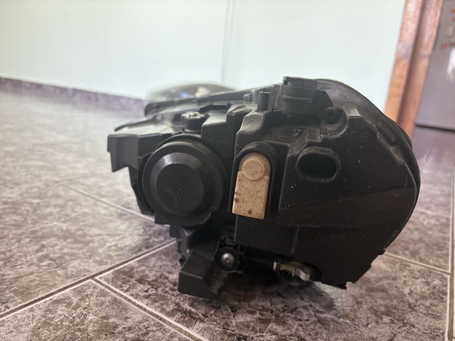 Десен фар за Шкода Фабия 4/ Skoda Fabia IV LED 2021 -