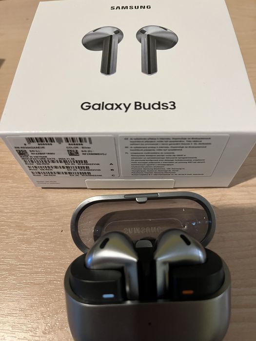Продавам Galaxy Buds 3