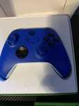 Vand xbox one cu jocuri si maneta