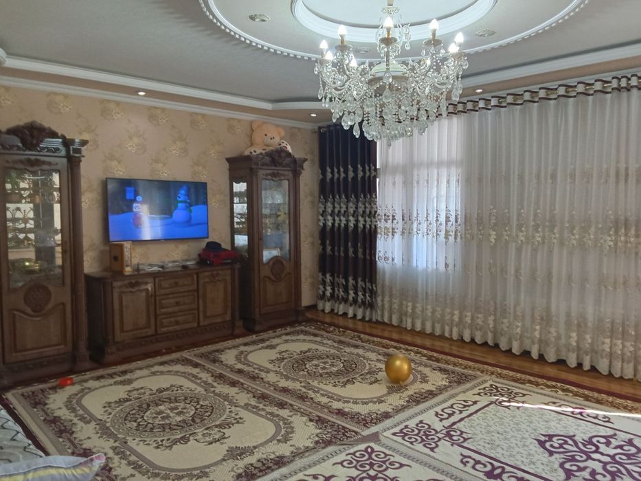 3 ханалы 2 этажда жайласкан квартира сатылады