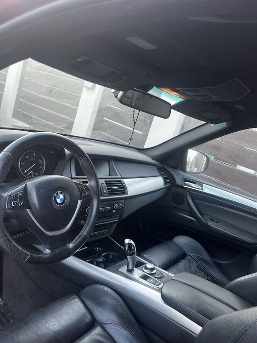 BMW X5 E70  2008.