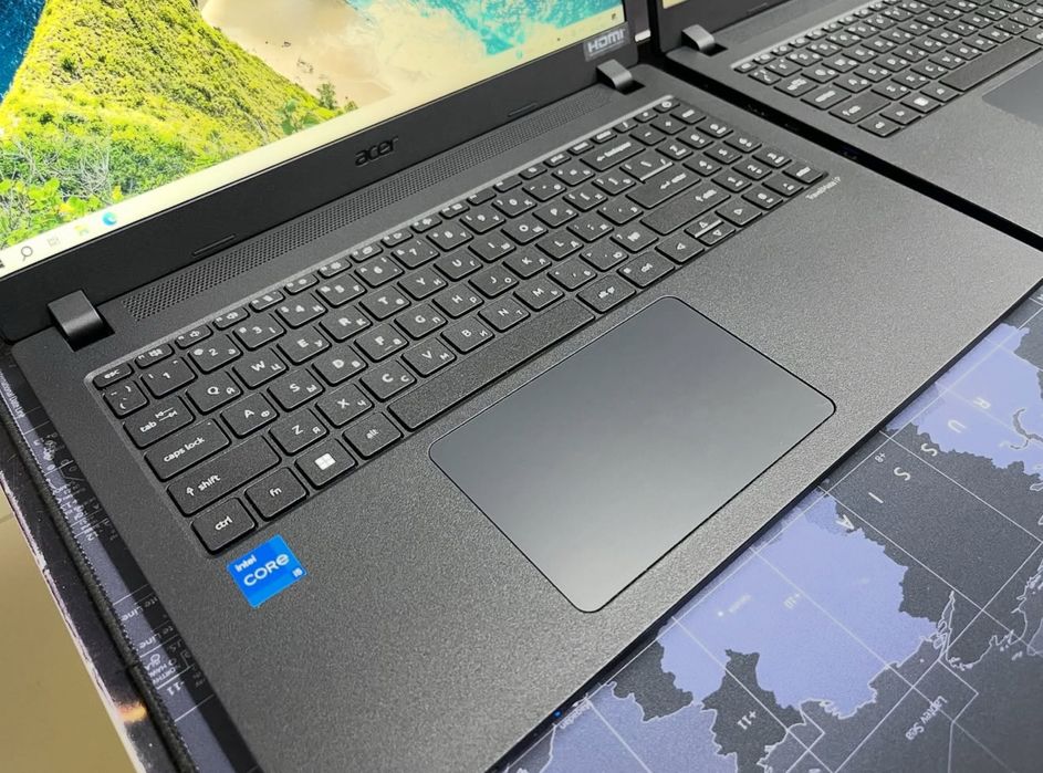 Acer Travelmate - Core i5-1235U/8Gb/SSD512Gb