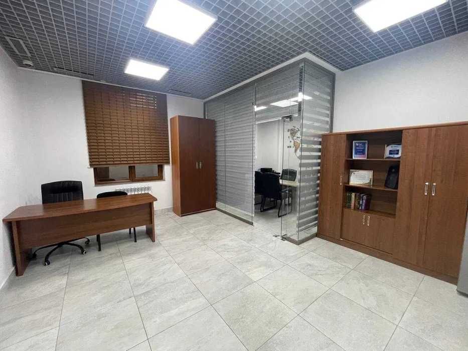 ПРОДАЖА — 450 м² коммерция в цоколе на Паркентском, с ремонтом (55)