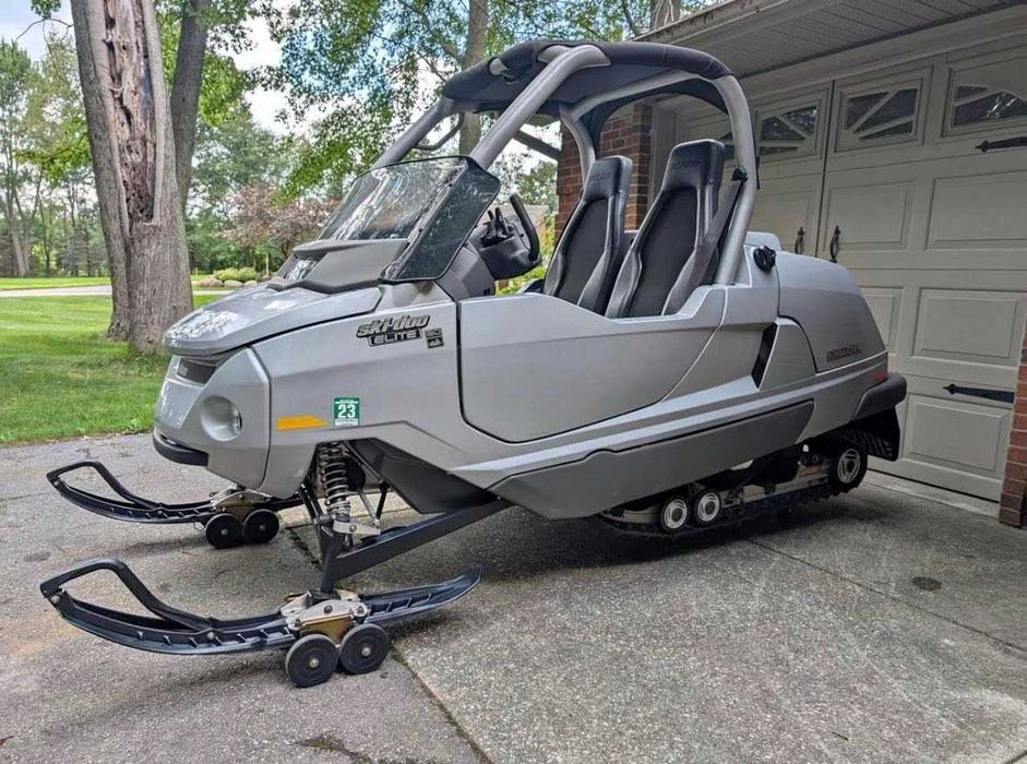 Snowmobile Ski Doo Elite motor Rotax 1500 cc