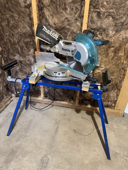 Пендула / Настолен циркуляр MAKITA LS1016L