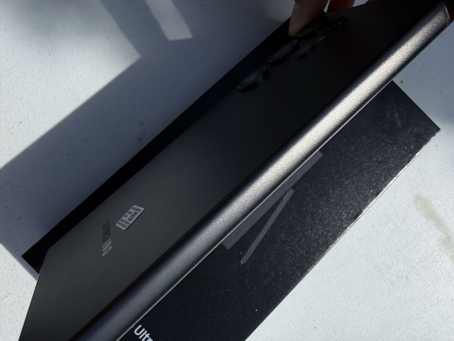 Samsung S24Ultra 12GB, 256GB Negru