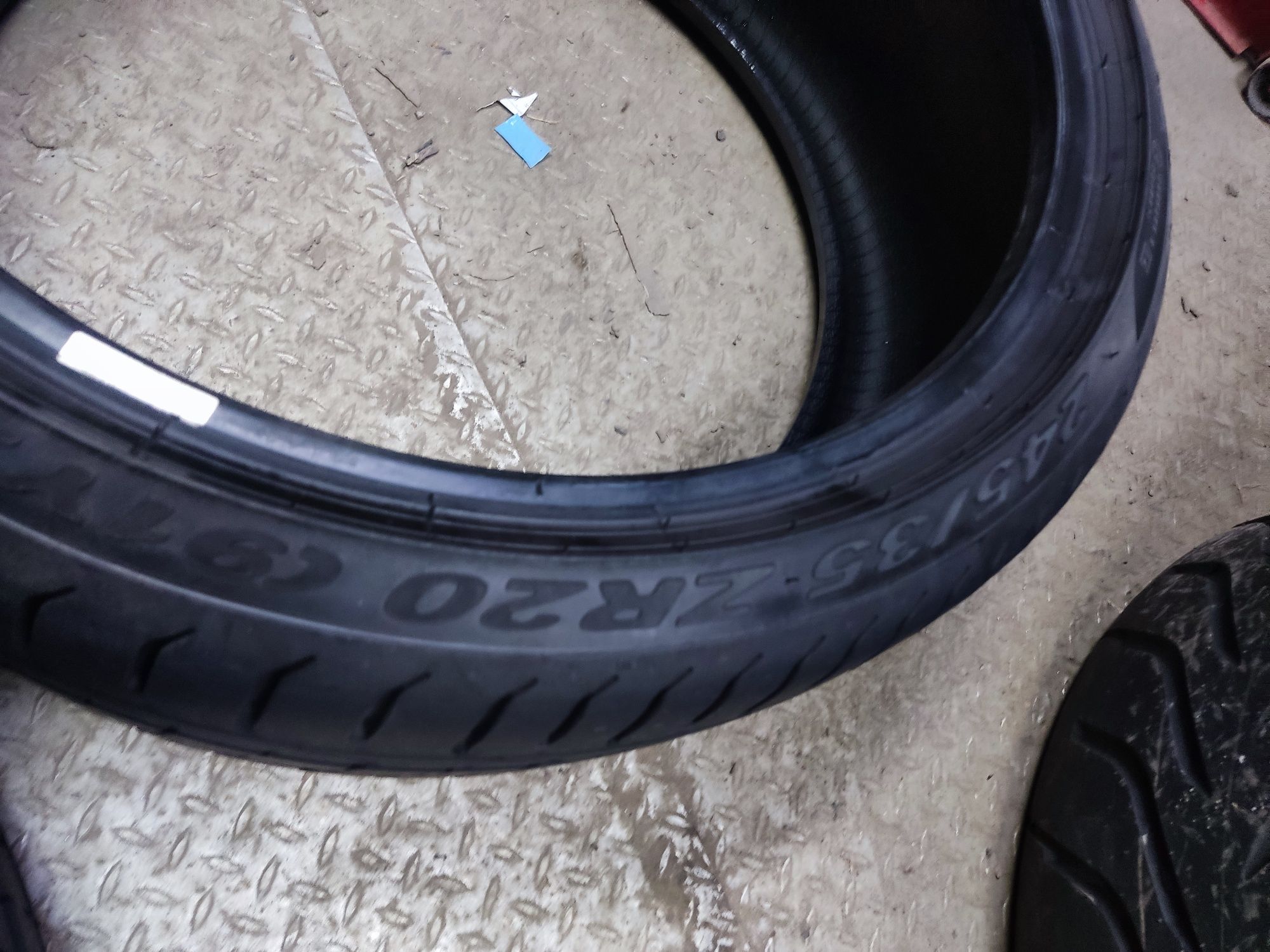 245 35 20 Летни Pirelli P Zero