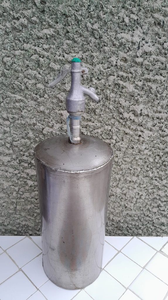 Sifon inox 6-7 l, calitate foarte buna