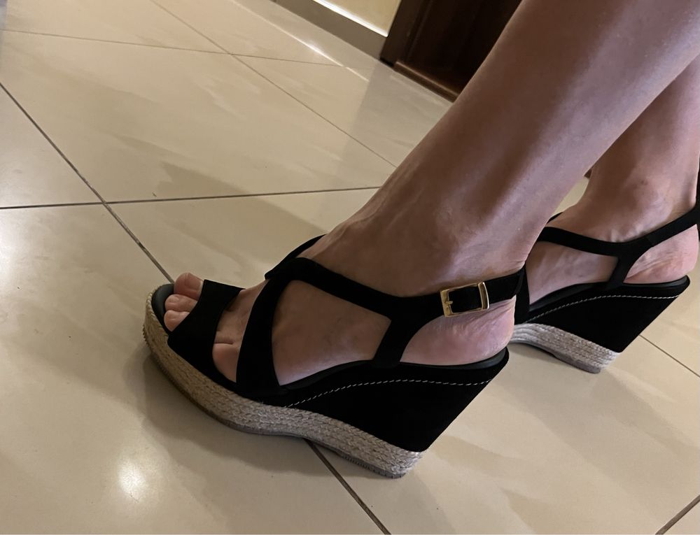 Черни дамски сандали на Paloma Barcelo