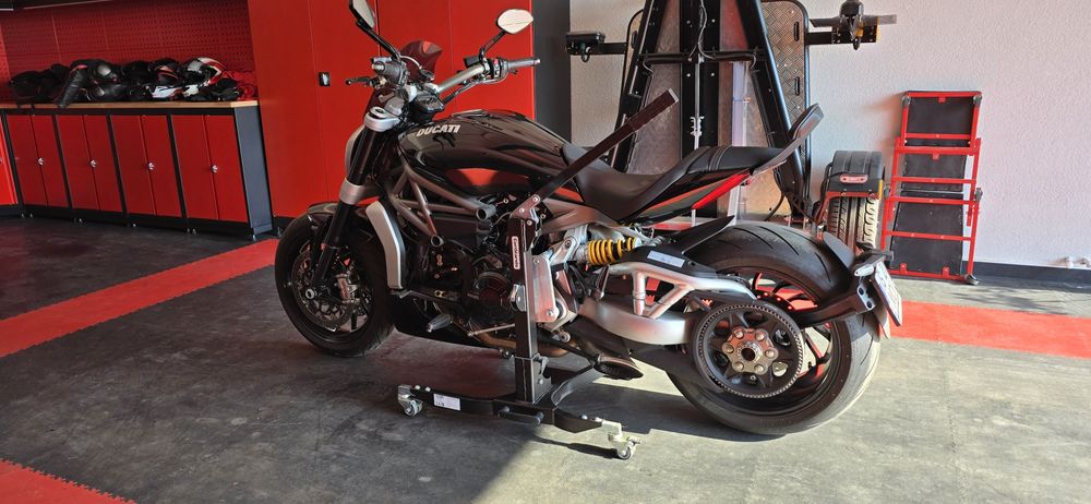 Ducati X-Diavel S