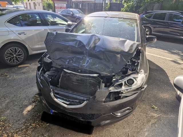 De vanzare Lancia Delta 2012 avariata