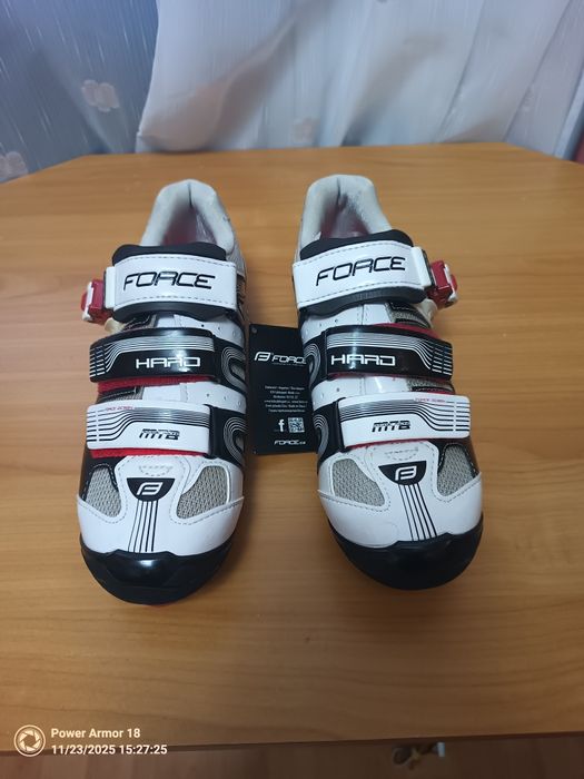 Papuci ciclism force