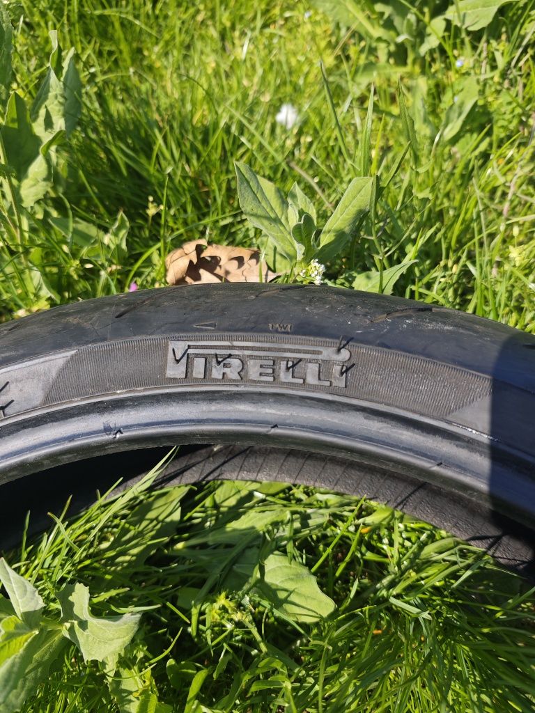 Мото гума Пирели Диабло